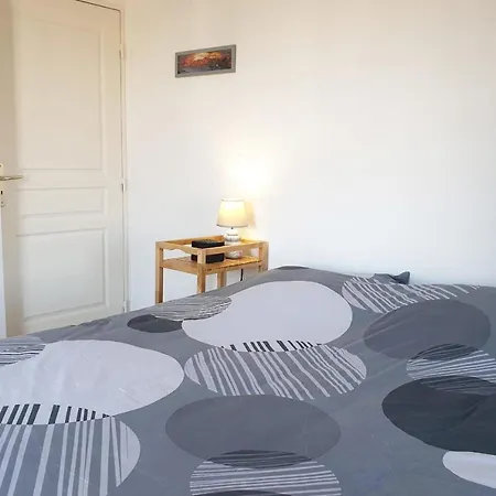 Appartement Le Castel D'orne Piscine Et Terrasse - 4pers Caen